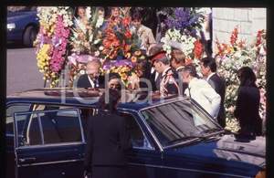 Fotografia d epoca originale 35mm vintage slide 1990 PRINCIPATO DI MONACO Famiglia CASIRAGHI Funerali 4 1