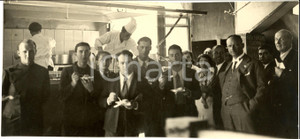 Fotografia d epoca originale 1933 BOLOGNA Propaganda assaggio risotti Auto Furgone Cucina 1