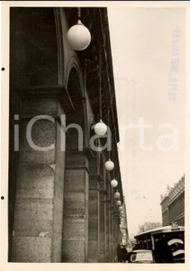 Fotografia d'epoca originale 1937 PARIS (F) Rue de RIVOLI La nuova illuminazione elettrica *Fotografia 1