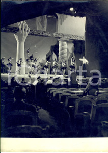 Fotografia d epoca originale 1940 ca TEATRO ITALIA Prove generali di uno spettacolo di danza FOTO RARA 22x30 1