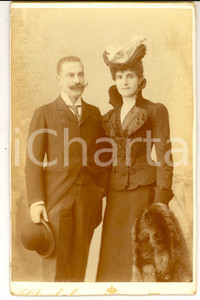Fotografia d'epoca originale 1900 ca FIRENZE Ritratto di due sposi in abito elegante *Foto SCHEMBOCHE 1
