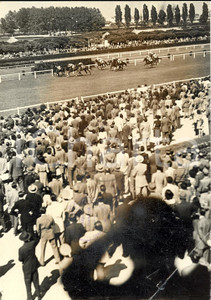 Fotografia d'epoca originale 1940 ca IPPICA ROMA Ippodromo delle Capannelle - Una gara di galoppo *Foto 13x18 1
