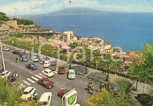 Cartolina originale da collezione 1972 NAPOLI Distributore BP in Via Petrarca Cartolina ANIMATA FG VG 1