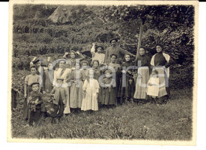 Fotografia d epoca originale 1910 ca AREA LOMBARDA Una vendemmia in campagna Foto VINTAGE 11x8 cm 1