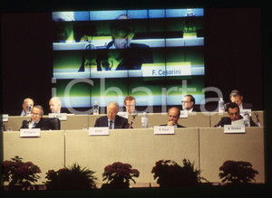 35mm vintage slide* 1995 ca MILANO Francesco CESARINI parla agli azionisti BPM 1