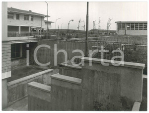 Fotografia d epoca originale 1975 GRUGLIASCO TO Nuovo Ospedale Psichiatrico  Esterno Foto 24x18 8 1