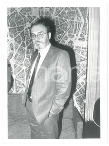 Fotografia d epoca originale 1985 ca MILANO Giornalista Piero OSTELLINO a un evento  Foto 18x24 cm 4 1
