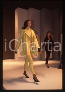 35mm vintage slide* 1995 MODA Chiara BONI Sfilata autunno-inverno '95-'96 (6)