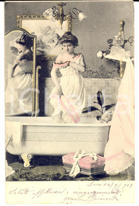 Cartolina originale da collezione 1903 LECCO Cartolina ILLUSTRATA con giovane donna che si spoglia nella vasca FP 1