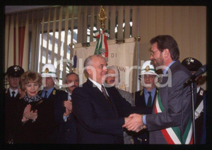 Fotografia d epoca originale 35mm vintage slide 1995 SESTO SAN GIOVANNI  Michail GORBACHEV Filippo PENATI 5 1