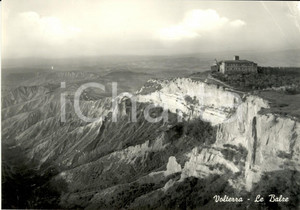 Cartolina originale da collezione 1950 ca VOLTERRA PI Veduta delle BALZE con Badia CAMALDOLESE Cartolina FG NV 1