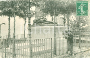 Cartolina originale da collezione 1908 NOZEROY FRANCE Tombe du GÃ©nÃ©ral PAJOL Cartolina ANIMATA FP VG 1