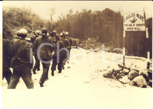 1962 GUERRA SINO-INDIANA - YINGKO PASS (CHINA) Ritirata militari cinesi *Foto