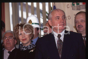 Fotografia d epoca originale 35mm vintage slide 1995 SESTO SAN GIOVANNI Michail GORBACHEV Raissa 22 1