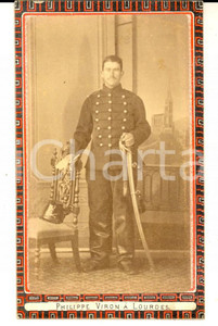 Fotografia d epoca originale 1870 ca LOURDES F Giovane ufficiale di artiglieria Foto Philippe VIRON 1