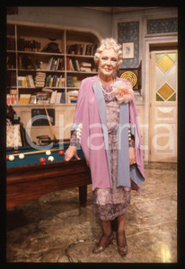 35mm vintage slide* 1990 RAI 2 - Caterina BORATTO a VILLA ARZILLA (7)