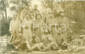 Fotografia d epoca originale 1915 ca WW1 FRANCIA Soldati del 370Â° Reggimento di Fanteria durante il rancio 1