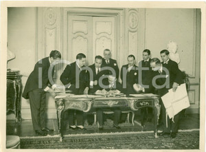 Fotografia d epoca originale 1932 ROMA Ministro Sadek WAHBA PASHA firma trattato amicizia EGITTO URUGUAY 1