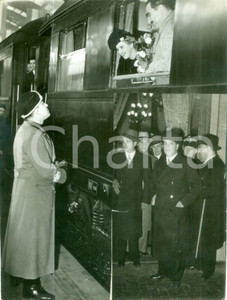 Fotografia d epoca originale 1937 MILANO Partenza di Milan STOJADINOVIC da Stazione Centrale Fotomontaggio 1