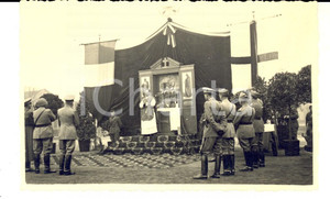 Fotografia d epoca originale 1950 ca LOMBARDIA ? Cappellano militare celebra una funzione Foto 15x9 1