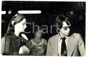 1973 Corrado PANI Edwige FENECH sul set "Anna, quel particolare piacere" Foto 2 Fotografia d'epoca. CONDIZIONI: FAIR (lievi piegature al margine superiore)FORMATO: 30x20 cm    originale e autentica 1