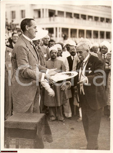 Fotografia d epoca originale 1938 Calcutta Horse Racing India  Viceroy s Cup Photo 1