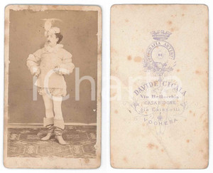 Fotografia d epoca originale 1870 ca TEATRO VOGHERA Attore in costume d epoca Foto RARA CICALA CDV 1