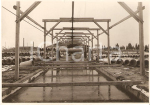 Fotografia d'epoca originale 1935 ca FOGGIA Vasche di stagionatura Cantiere VIANINI 1