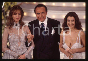35mm vintage slide*1995 FESTIVAL SANREMO Anna FALCHI Claudia KOLL Pippo BAUDO 11