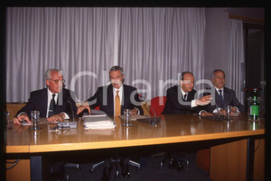 35mm vintage slide* 1995 TRIESTE Eugenio Gianfranco GUTTY GENERALI Assemblea 2