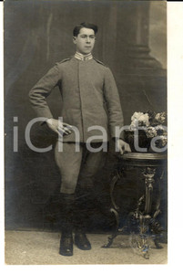 Fotografia d epoca originale 1920 ca POLA ISTRIA Ritratto di giovane soldato Foto cartolina BONIVENTO 1