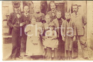 Fotografia d epoca originale 1900 ca COMO Foto di gruppo di una famiglia Fotografia Siro CASNATI 16x10 cm 1