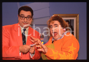 35mm vintage slide* 1992 STRISCIA LA NOTIZIA - Gianni FANTONI e Sergio VASTANO 9