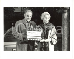 1988 CINEMA Cuore di mamma - Ingrid THULIN e Massimo GIROTTI battono il ciak