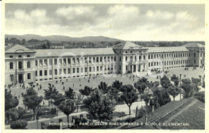 Cartolina originale da collezione 1940 ca PORDENONE Parco RIMEMBRANZA e scuole elementari Cartolina DANNEGGIATA 1