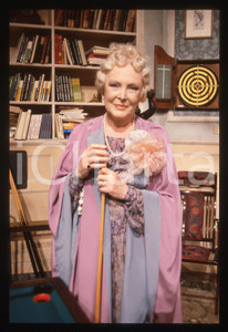 35mm vintage slide* 1990 RAI 2 - Caterina BORATTO a VILLA ARZILLA (9)