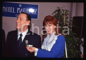 35mm vintage slide* 1993 CANNES Alberto SORDI Agostina BELLI - Hotel MARTINEZ 1