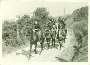 Fotografia d epoca originale 1936 GENOVA Giovani Fascisti a cavallo in marcia sui monti FOTOGRAFIA 1