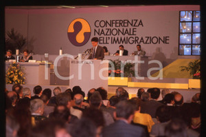 Fotografia d epoca originale 35mm vintage slide 1990 ROMA Claudio MARTELLI Conferenza Immigrazione 11 1