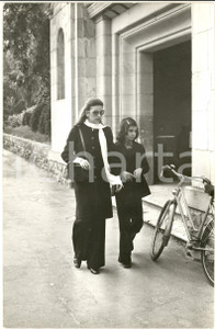 1975 ca COSTUME Cantante MILVA con la figlia Martina CORGNATI (4) *Foto
