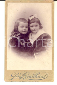 Fotografia d epoca originale 1890 ca MÃ‚CON F Ritratto di due sorelline Foto Gustave BOUILLAUD CDV 1