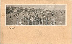 Cartolina originale da collezione 1918 VIAREGGIO LU Spiaggia affollata e signore con ombrellini Cartolina FP VG 1
