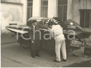 1953 MILANO MOTONAUTICA Ezio SELVA assiste alla partenza del proprio scafo *Foto