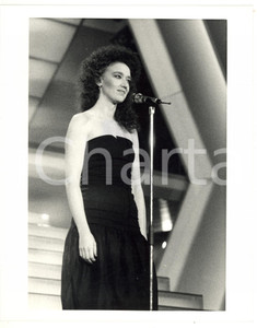 1985 ca FESTIVAL DI SANREMO Fiorella MANNOIA sul palco *Foto VINTAGE 20x25
