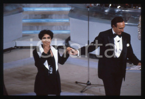 35mm vintage slide* 1992 FESTIVAL SANREMO - Pippo BAUDO e Mia MARTINI (3)