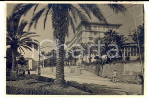Fotografia d epoca originale 1930 ca SANREMO IM Ingresso dell albergo LONDRA Foto 14x9 DANNEGGIATA 1