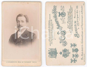 1900 ca BERLIN (GERMANY) Portrait of a man (1) *Photo J. C. SCHAARWACHTER CDV Fotografia originale d'epoca, su cartoncino rigido. GOOD/buono  Formato: 6x10 cm originale e autentica 1