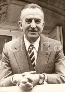 Fotografia d epoca originale 1974 FRANCE RadiotÃ©lÃ©vision Jean CAZENEUVE nouveau Directeur TF1 Portrait Photo 1