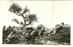 Fotografia d epoca originale 1942 TANJONG MALING CINA WW2 Giapponesi avanzano in MALESIA Foto DANNEGGIATA 1