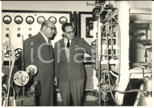 1958 SAN DONATO MILANESE Jafar SHARIF-EMAMI visita ENI a METANOPOLI - Foto